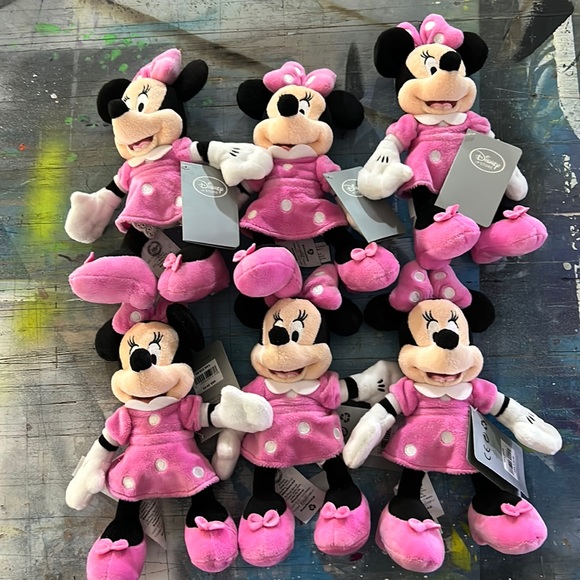 New Lot of 6 Minnie Mouse Plush Beanie Dolls - Picture 1 of 9